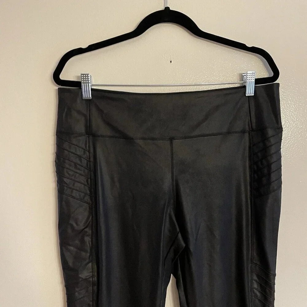 Athleta Women XL Black Athleisure High Rise Ankle Zip Delancey Gleam Moto Tight